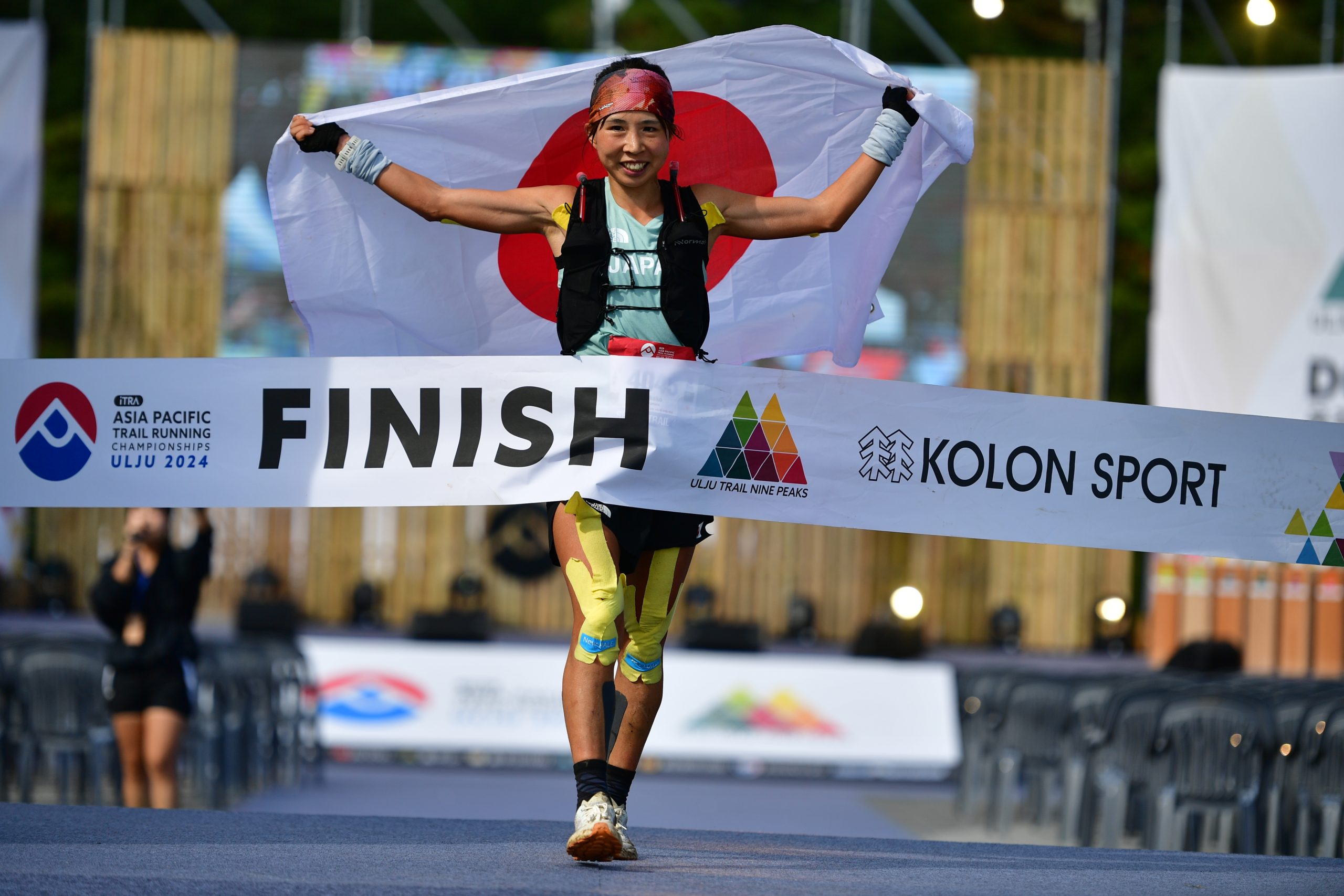 高地トレーニングと競技パフォーマンス ヨドバシ.com - 高地トレーニングと競技パフォーマンス [単行本